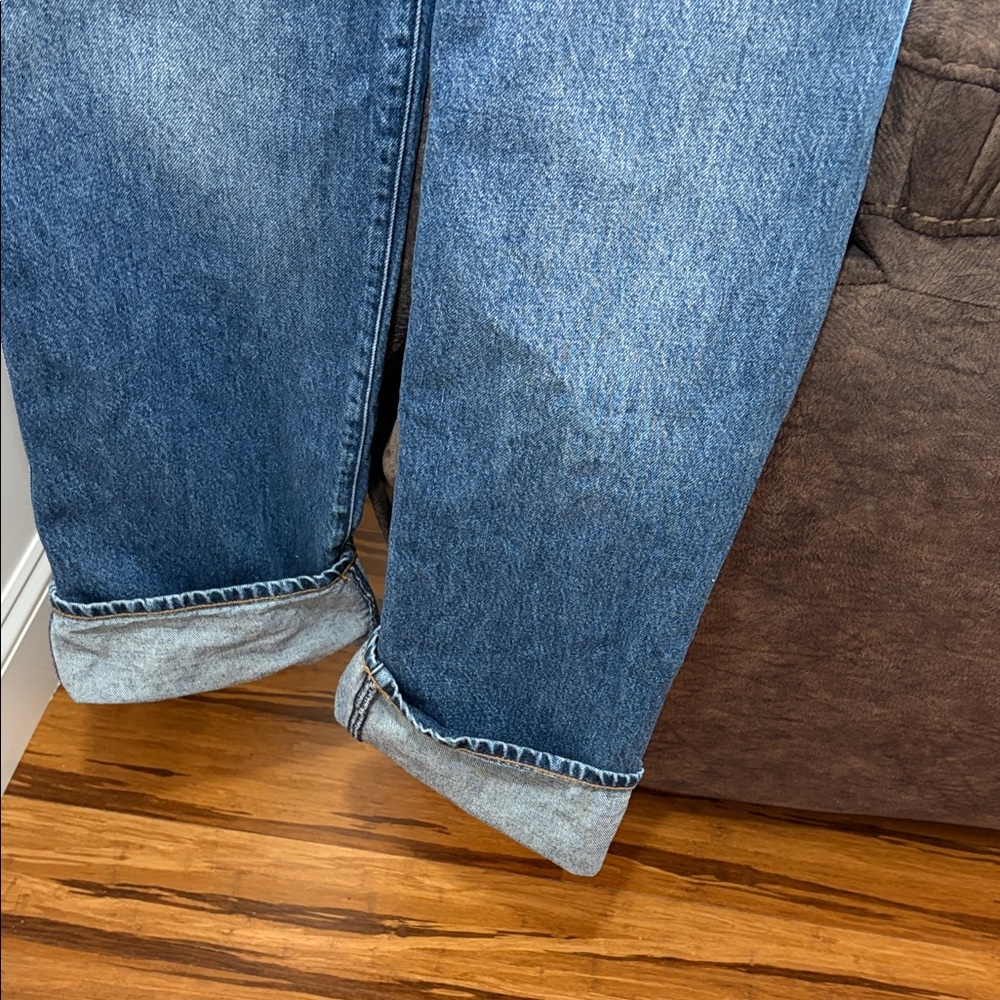 Reformation VAL 90S MID RISE STRAIGHT JEANS IN DONNER CUFFED- 27 - Picture 10 of 10